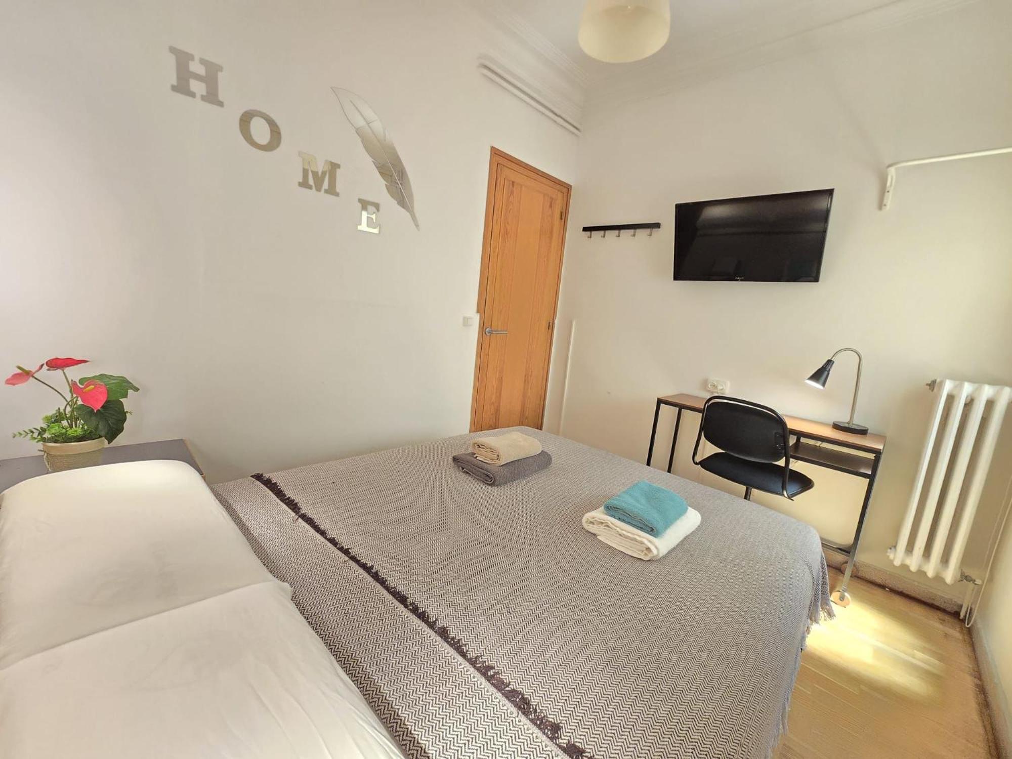 Nuevo Balmes Couette-café Barcelone